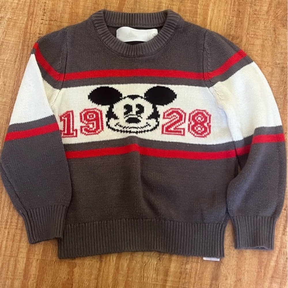 Sweater size 3